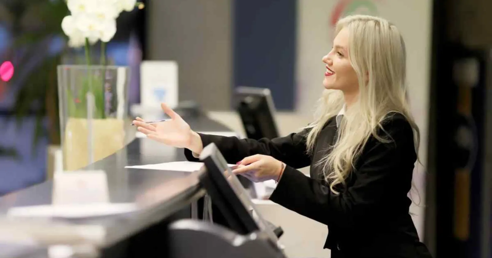 Front desk Job 대표 이미지