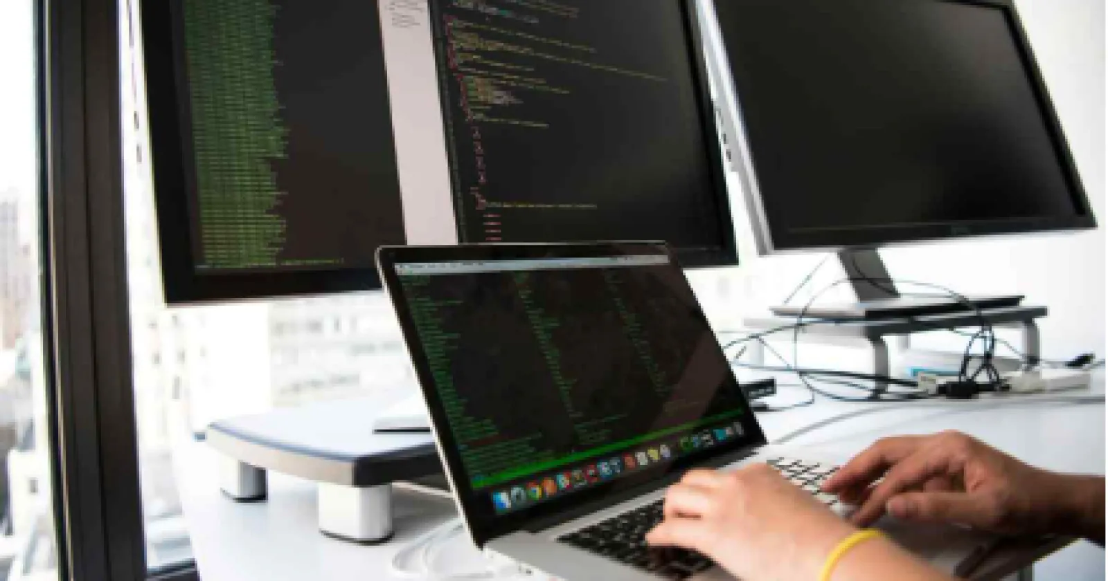 IT Engineer Job 대표 이미지