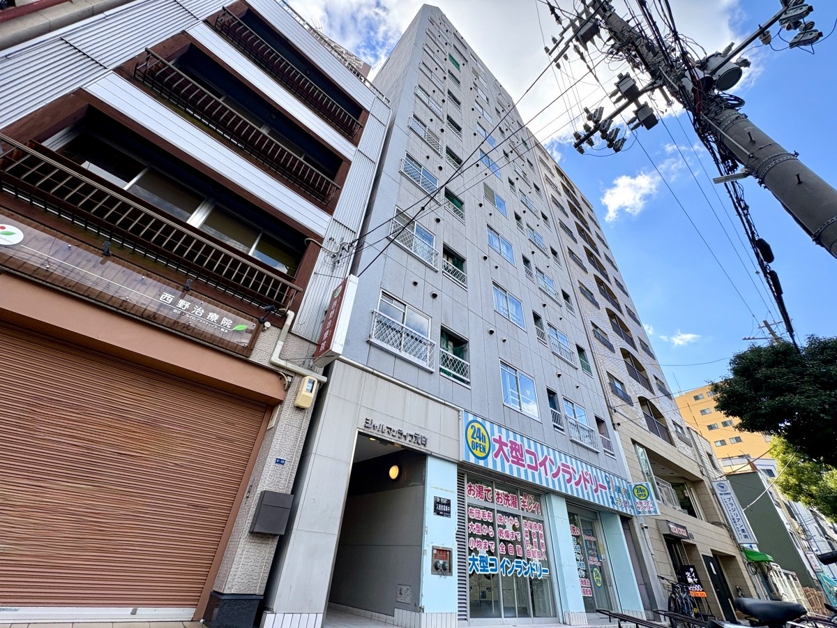 Charman Life Motomachi (모토마치 고베)